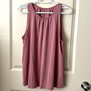 Large Petite loft sleeveless top